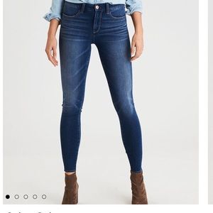 American Eagle hi waisted Dream Jean size 00 short